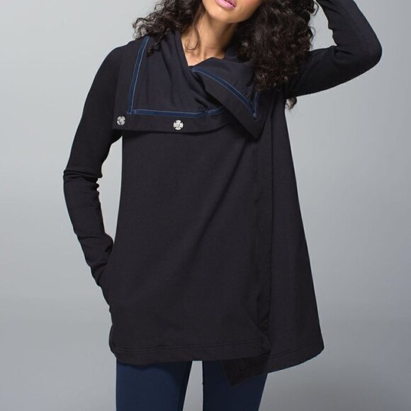 Lululemon Savasana Wrap Size 4 - Picture 1 of 8